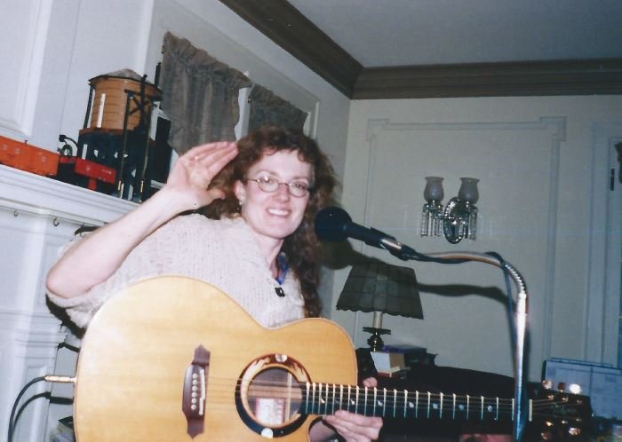 Lisa Bigwood - Music